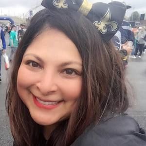 Meet your Posher, Monica